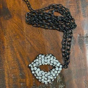 Lips necklace